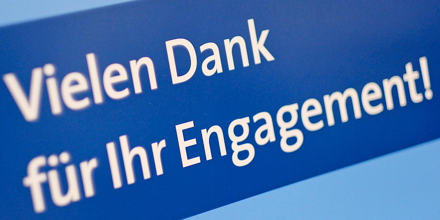 Schriftzug - Vielen Dank für Ihr Engagement!