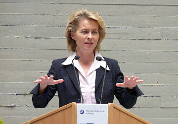 Bundesministerin für Arbeit und Soziales, Dr. Ursula von der Leyen