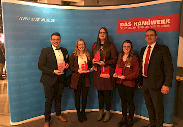 HwK-Vizepräsident Joachim Noll gratulierte den fünf Bundessiegern