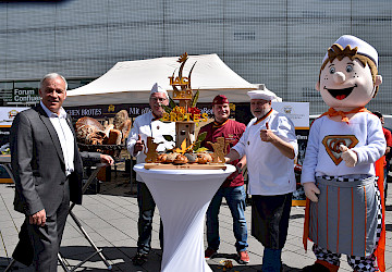 Akteure beim „Tag des Deutschen Brotes“