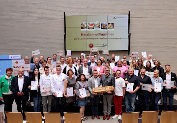 32 rheinland-pfälzische Betriebe aus den Gewerken Bäcker, Metzger, Konditoren, Speiseeishersteller und Bierbrauer