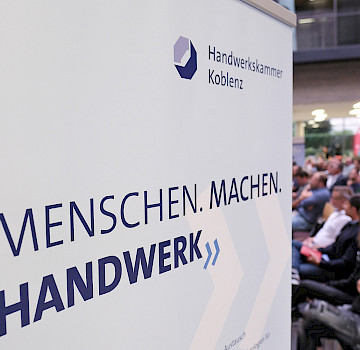 Besucher bei der neuen Themenreihe „Menschen.Machen.Handwerk“
